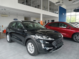 Ford Kuga 2. 5 Duratec PHEV 225k eCVT - FWD Titanium (posledný kus v ponuke)
