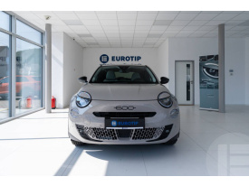 Fiat 600 La Prima 1.2 T hybrid 100k 6DCT