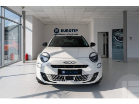 Fiat 600 La Prima 1.2 T hybrid 100k 6DCT
