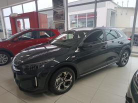 Kia XCEED 1,5 T-GDI 7DCT SILVER