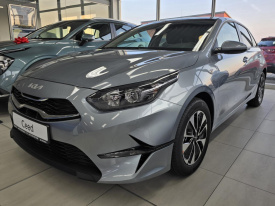 Kia CEED 1,5 T-GDI M6 SILVER,SILVER PACK