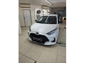 Mazda 2 Hybrid