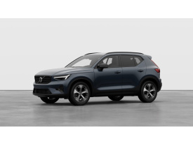 Volvo XC40 B3 AT7 PLUS DARK