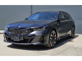 BMW i5 M60 xDrive Touring
