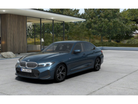 BMW 320i xDrive Sedan