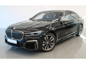 BMW M760Li xDrive Limousine
