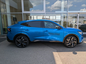 Renault Rafale atelier Alpine hyper hybrid E-Tech 4x4 300