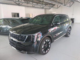 Kia SORENTO 2,2 CRDi AWD Platinum 7S