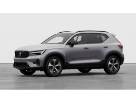 Volvo XC40 B3 AT7 PLUS DARK