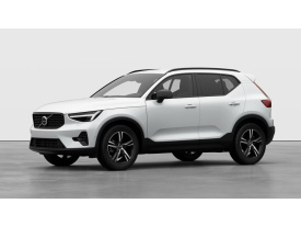 Volvo XC40 B3 PLUS Dark AT7 FWD