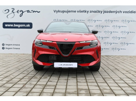 Alfa Romeo Junior 1.2T Hybrid 145k 6AT SPECIALE
