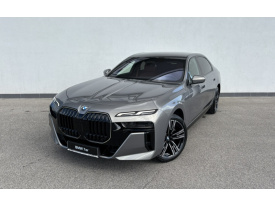 BMW 740d xDrive Sedan