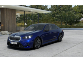 BMW M5 Sedan