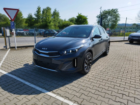 Kia XCeed 1.5 T-GDi Gold A/T | nové
