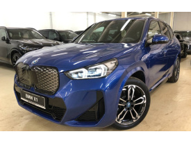 BMW iX1 xDrive30