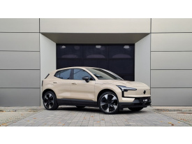 Volvo EX30 Elektrický Single Motor Extended Range Plus