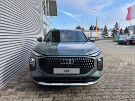 Audi Q3 SUV TFSI quattro 150kW (demo)