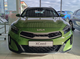 Kia XCEED 1,5 T-GDI 6M SILVER