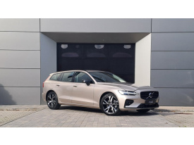 Volvo V60 B4 (P) PLUS DARK AT7 FWD