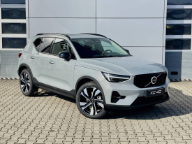 Volvo XC40 2.0 B4 mHEV Plus A/T