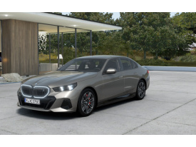 BMW i5 xDrive40 Sedan - Loyalty program
