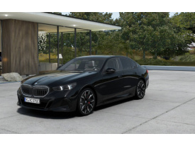 BMW 550e xDrive Sedan