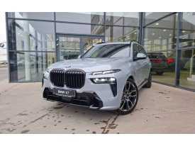 BMW X7 xDrive 40i mHEV A/T