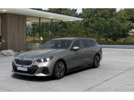 BMW 550e xDrive Touring