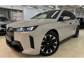 BMW iX xDrive45
