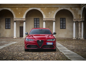 Alfa Romeo Giulia 2,9 QUADRIFOGLIO V6 BI-TURBO 520k