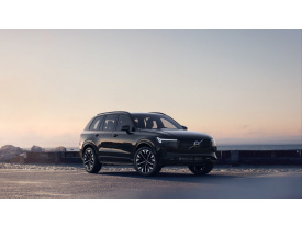 Volvo XC90 T8 Plus Dark AT8 e-AWD 7 miest
