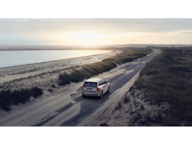 Volvo XC90 T8 Plus Dark AT8 e-AWD 7 miest