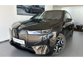 BMW iX xDrive40