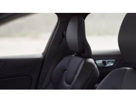 Volvo V60 B4 (P) PLUS DARK AT7 FWD