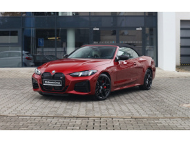 BMW M440i xDrive Convertible