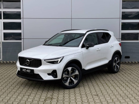 Volvo XC40 SOV - 2.0 B3 mHEV Plus A/T