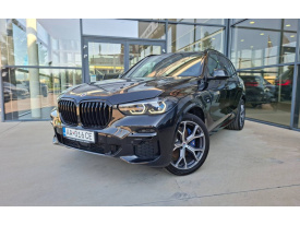 BMW X5 xDrive 40i mHEV A/T