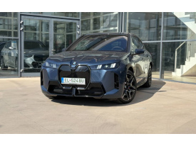 BMW iX xDrive60