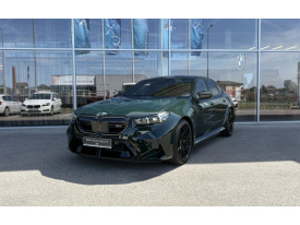 BMW M5 Sedan