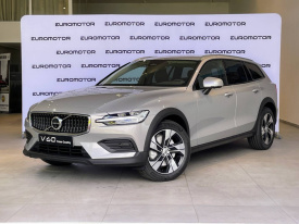 Volvo V60 Cross Country CROSS COUNTRY B4 AWD PLUS POLESTAR